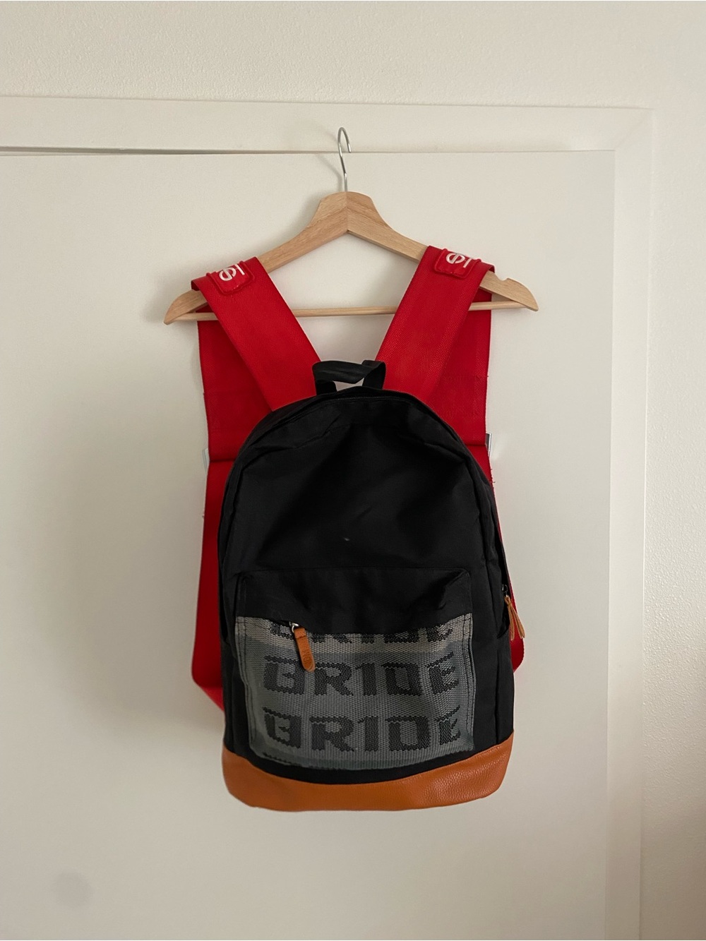 Bride Backpack with Sparco Racing Belt Straps - Picture 2 of 6